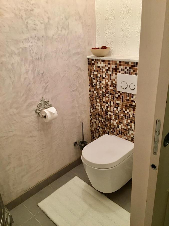 Les 3 Coeurs - Chambres Chez Charmants Habitants Font Exterior photo